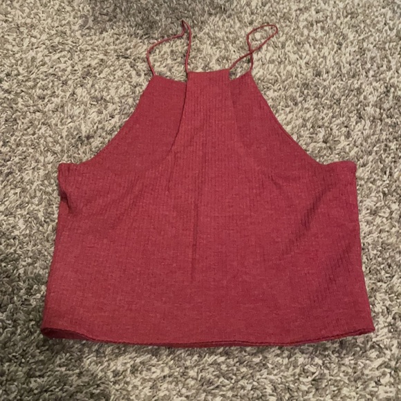 Burgundy crop top - Picture 2 of 3